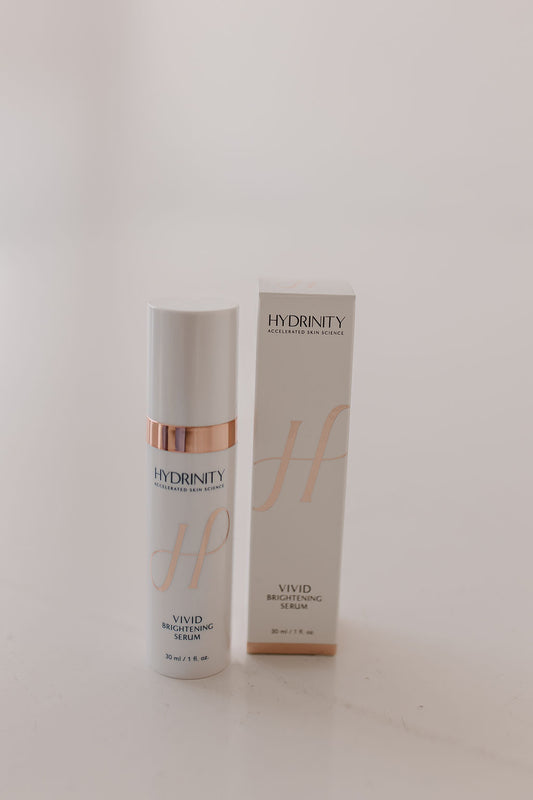 VIVID BRIGHTENING SERUM